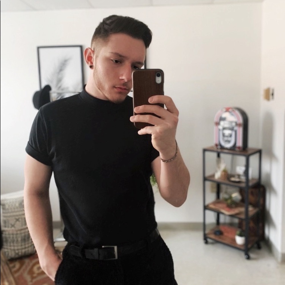 Meet your Posher, Jared